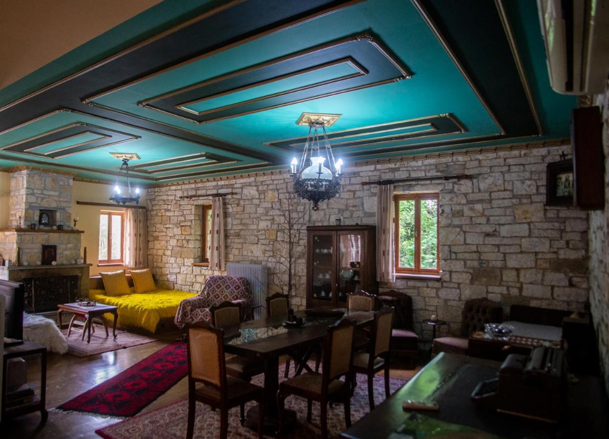 Cozy Traditional House In Kato Pedina- To Petrinoヴィラ エクステリア 写真