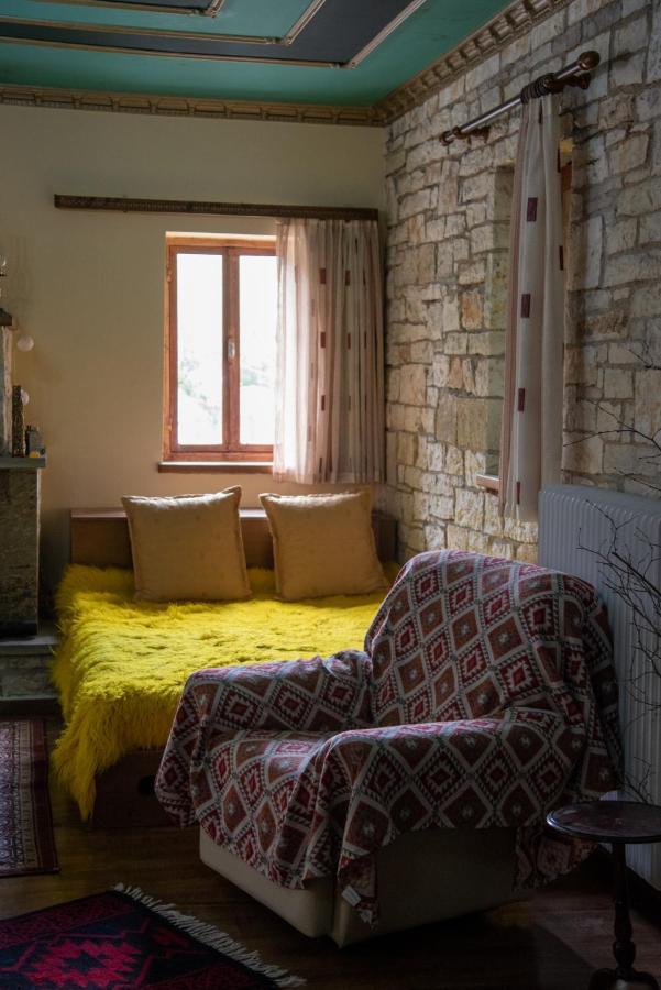 Cozy Traditional House In Kato Pedina- To Petrinoヴィラ エクステリア 写真